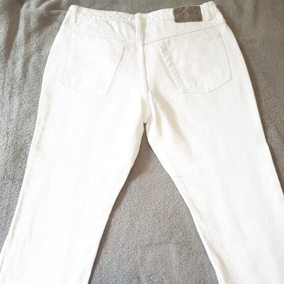 Vintage LIKE NEW! BLNTS White Denim Low rise boot cut Jeans - Picture 3 of 5